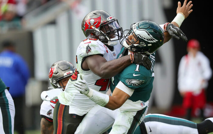 Bucs Ilb Devin White And Eagles Qb Jalen Hurts