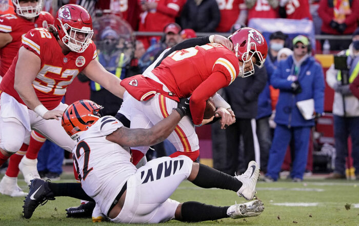 Bengals Dt B.j. Hill