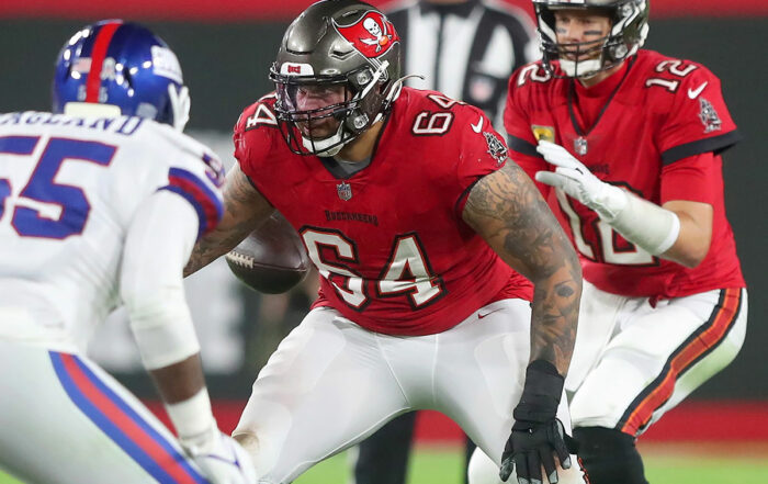Bucs G Aaron Stinnie