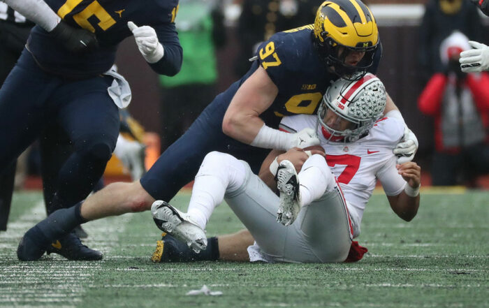 Michigan De Aidan Hutchinson Draft