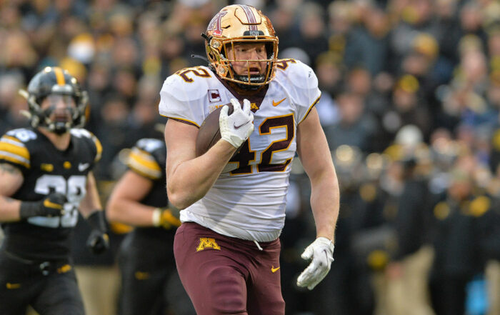 Minnesota Te Ko Kieft Bucs
