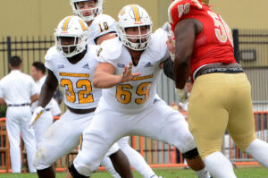 Chattanooga G Cole Strange Bucs