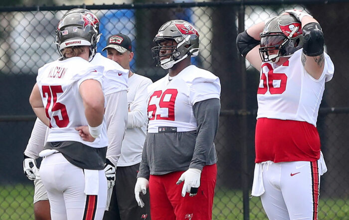 Bucs Rg Shaq Mason And C Ryan Jensen
