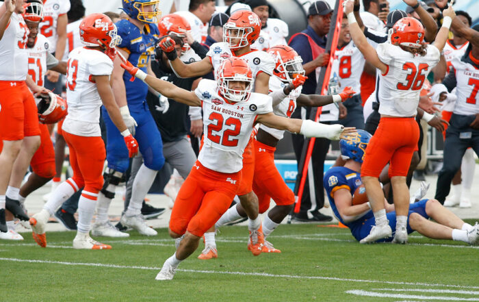 Sam Houston State Cb Zyon Mccollum Bucs