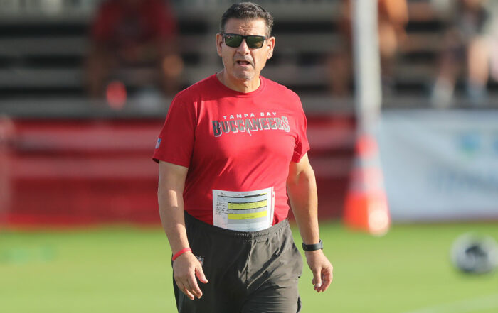 Former Bucs S Coach Nick Rapone