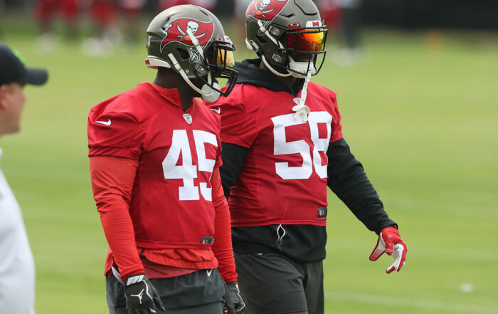 Bucs Ilb Devin White And Olb Shaq Barrett