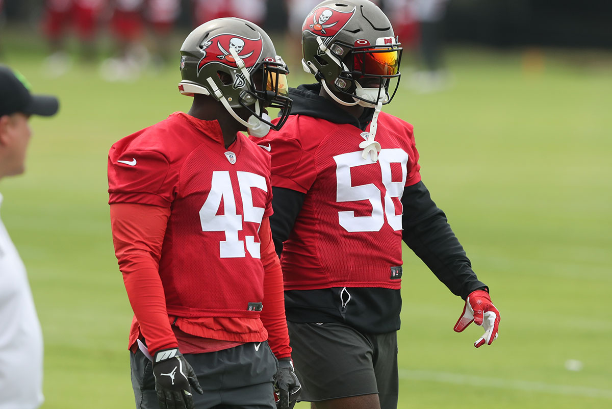 Bucs Ilb Devin White And Olb Shaq Barrett