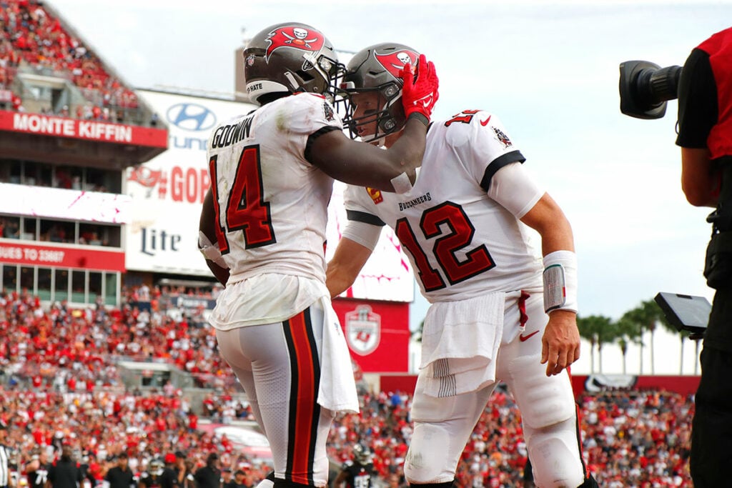 Bucs Wr Chris Godwin And Qb Tom Brady