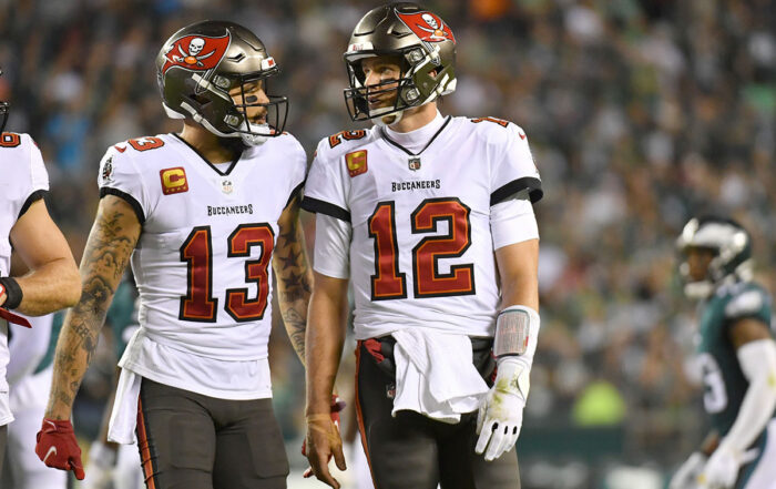 Bucs Wr Mike Evans And Qb Tom Brady