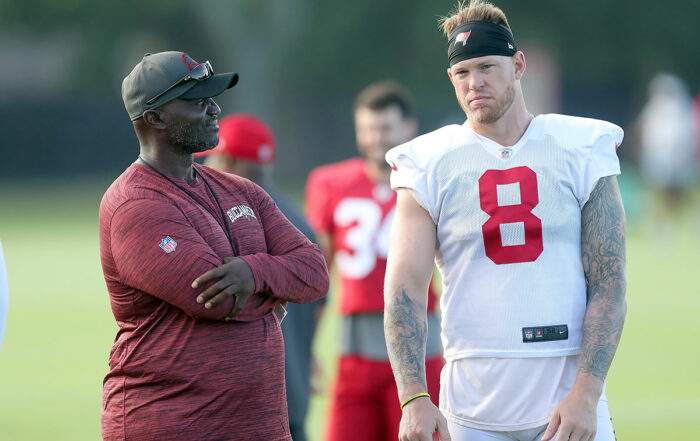 Bucs Hc Todd Bowles And Te Kyle Rudolph