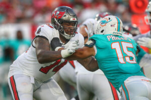 2-Point Conversion: Trask Shows Bucs Poise And Promise 5 Bucs Rt Fred Johnson