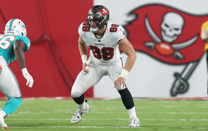 Bucs Te Cade Otton