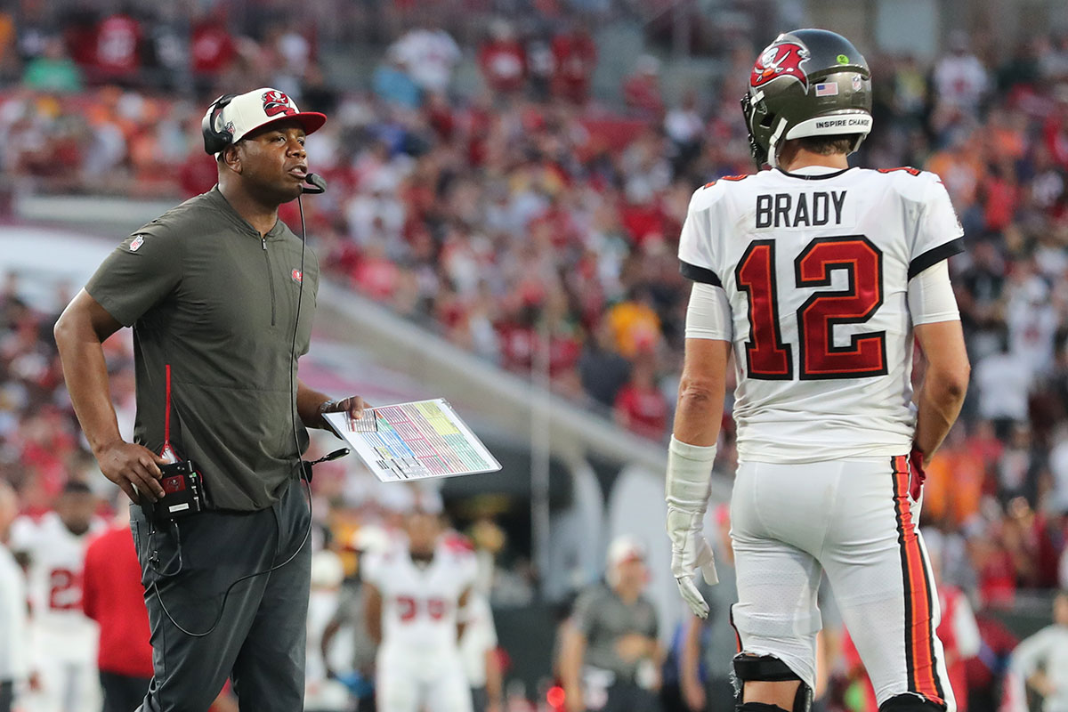 Bucs Oc Byron Leftwich And Qb Tom Brady