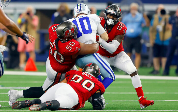 Bucs Nt Vita Vea, Olb Shaquil Barrett And Dt Logan Hall