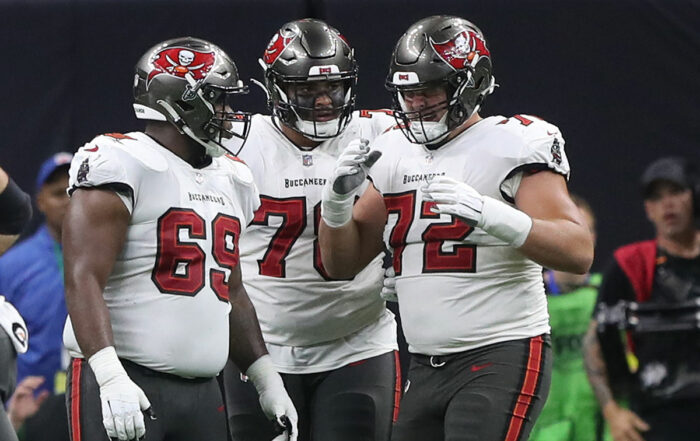 Bucs Rg Shaq Mason, Rg Tristan Wirfs And Lt Josh Wells