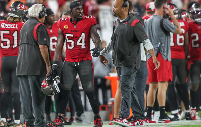 Bucs Lb Lavonte David And Co-Dc Larry Foote