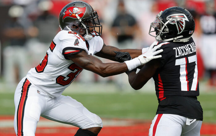 Bucs Cb Jamel Dean And Wr Olamide Zaccheaus