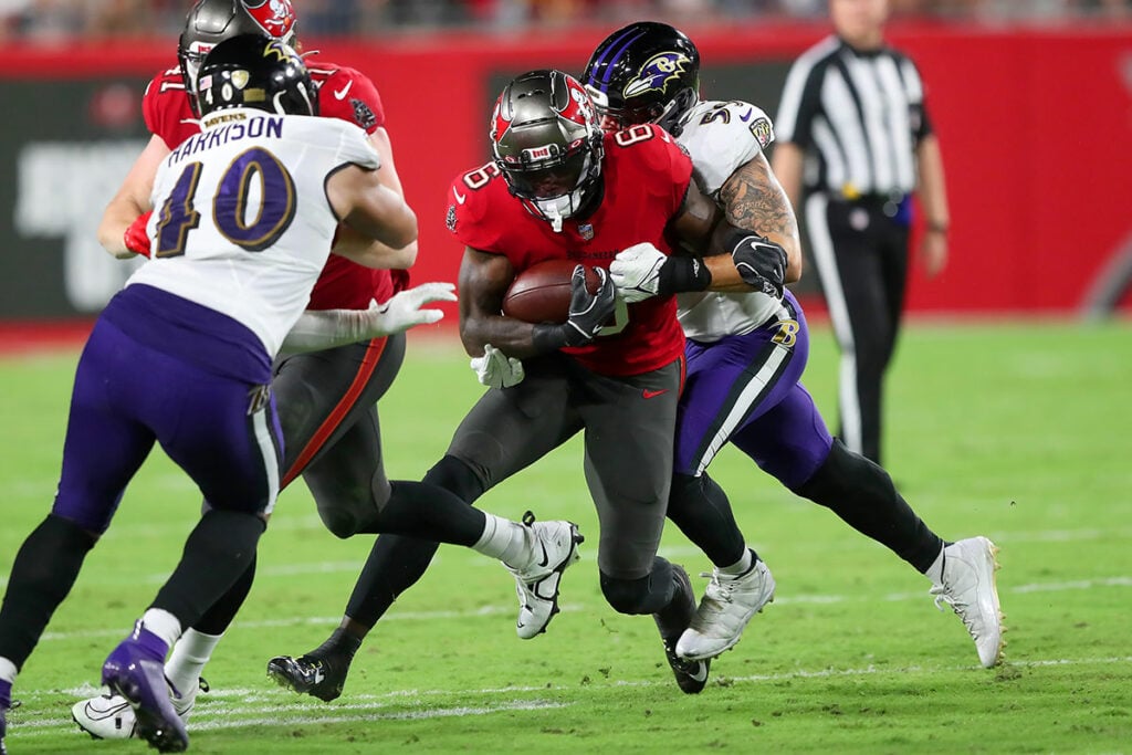 Several Bucs Named On Nfl Quarter Century Team 7 Bucs Wr Julio Jones