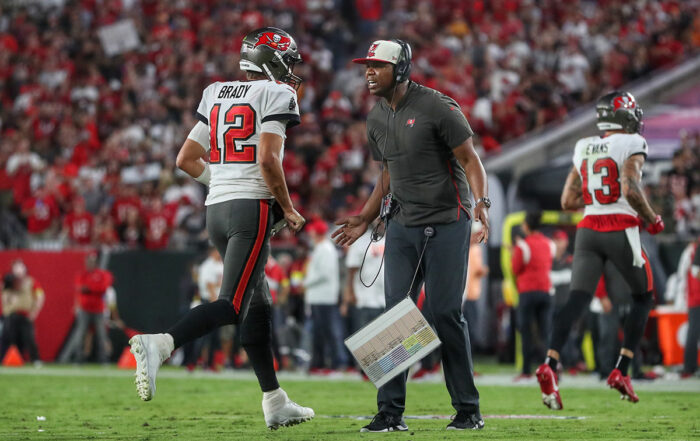Bucs Qb Tom Brady And Oc Byron Leftwich