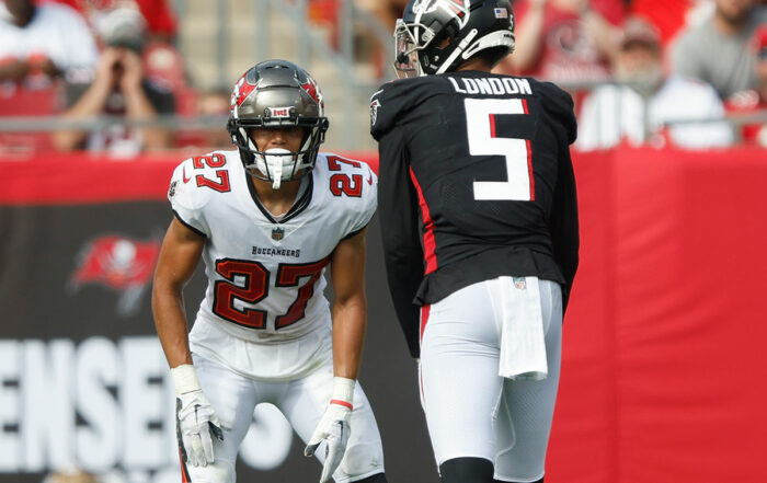Bucs Cb Zyon Mccollum And Falcons Wr Drake London