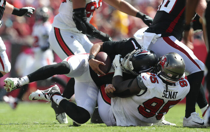 Bucs Dt Deadrin Senat