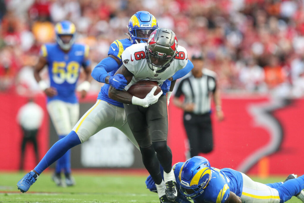Bucs Wr Julio Jones