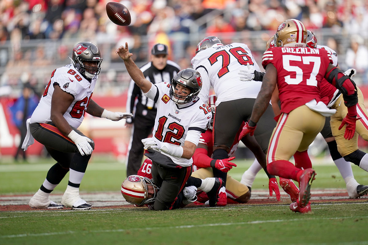 Bucs Qb Tom Brady