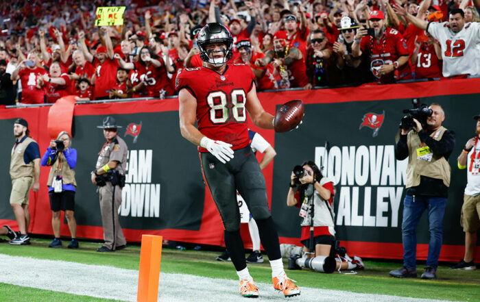 Bucs Te Cade Otton