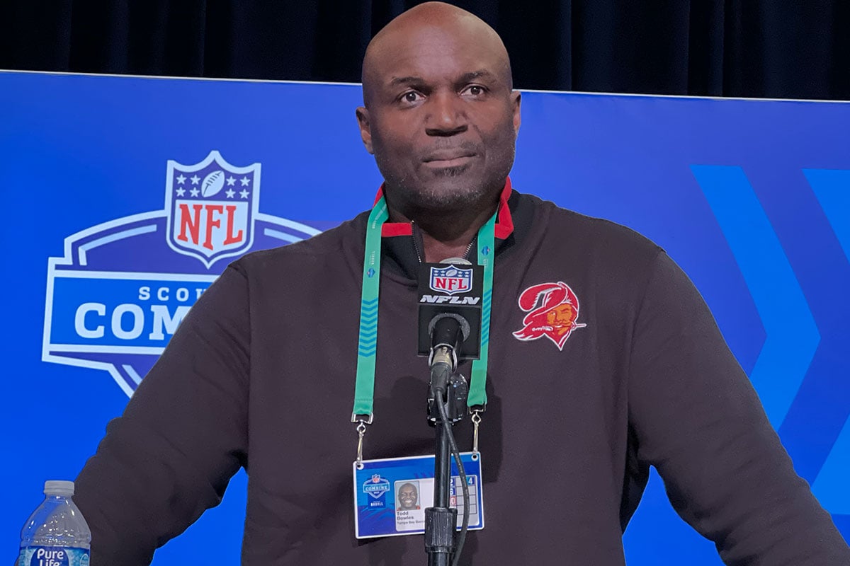 Bucs Head Coach Todd Bowles