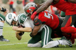Former Bucs Qb Returns To Nfc South As Coach 2 Former Bucs And Jets Qb Josh Mccown