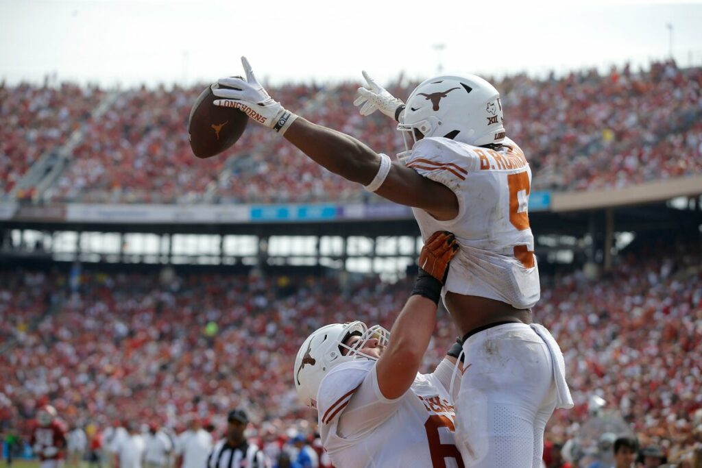 Texas Longhorns Rb Bijan Robinson