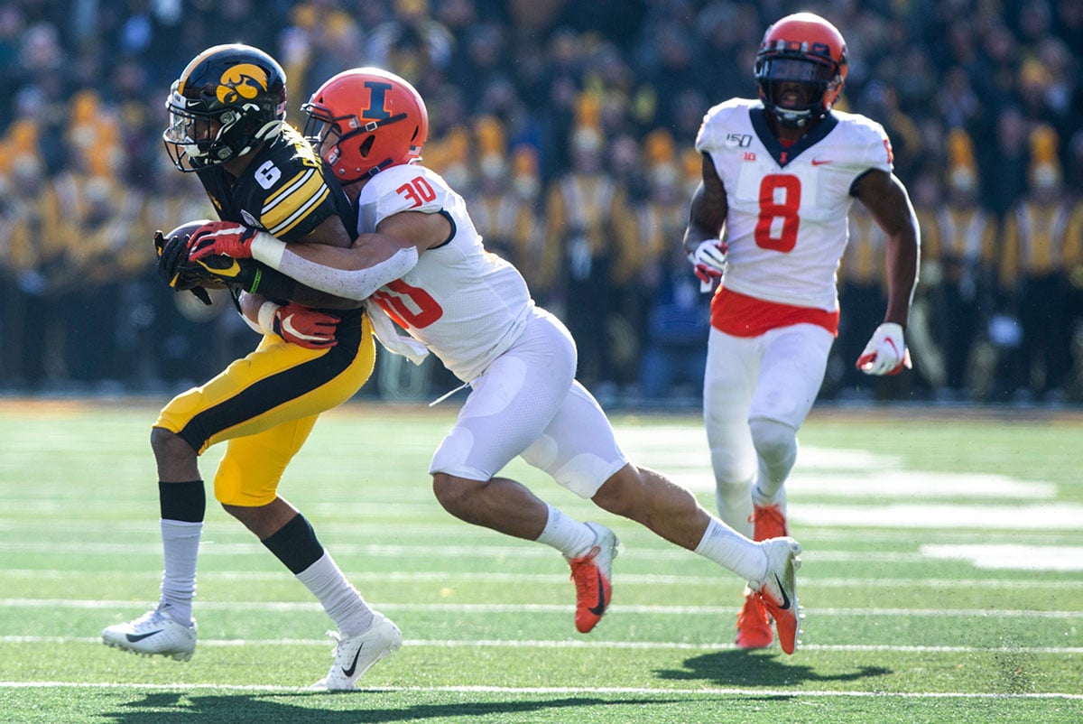 Illinois S Sydney Brown