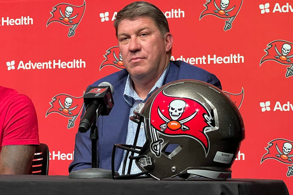 Bucs Gm Jason Licht Bucs Salary Cap