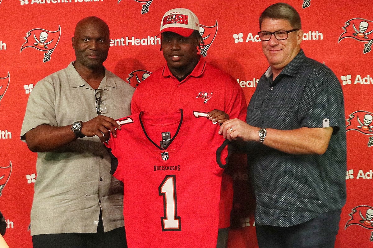 tampa bay buccaneers draft picks