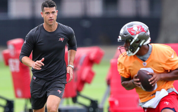 Bucs Oc Dave Canales Bucs Rookie Mini-Camp
