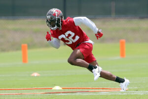 Bucs Rookie Mini-Camp Insider - Day 2 5 Bucs Rookie Db Josh Hayes