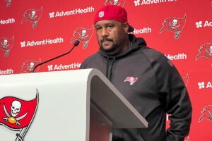 Dave Canales Had Other Interviews Before Bucs Hired Him 3 Bucs Rbs Coach Skip Peete
