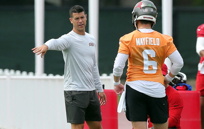 Bucs Oc Dave Canales And Qb Baker Mayfield