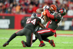 Six Points: Underlying Opportunities For Bucs Vs. Titans 2 Bucs Ilbs Lavonte David And Devin White