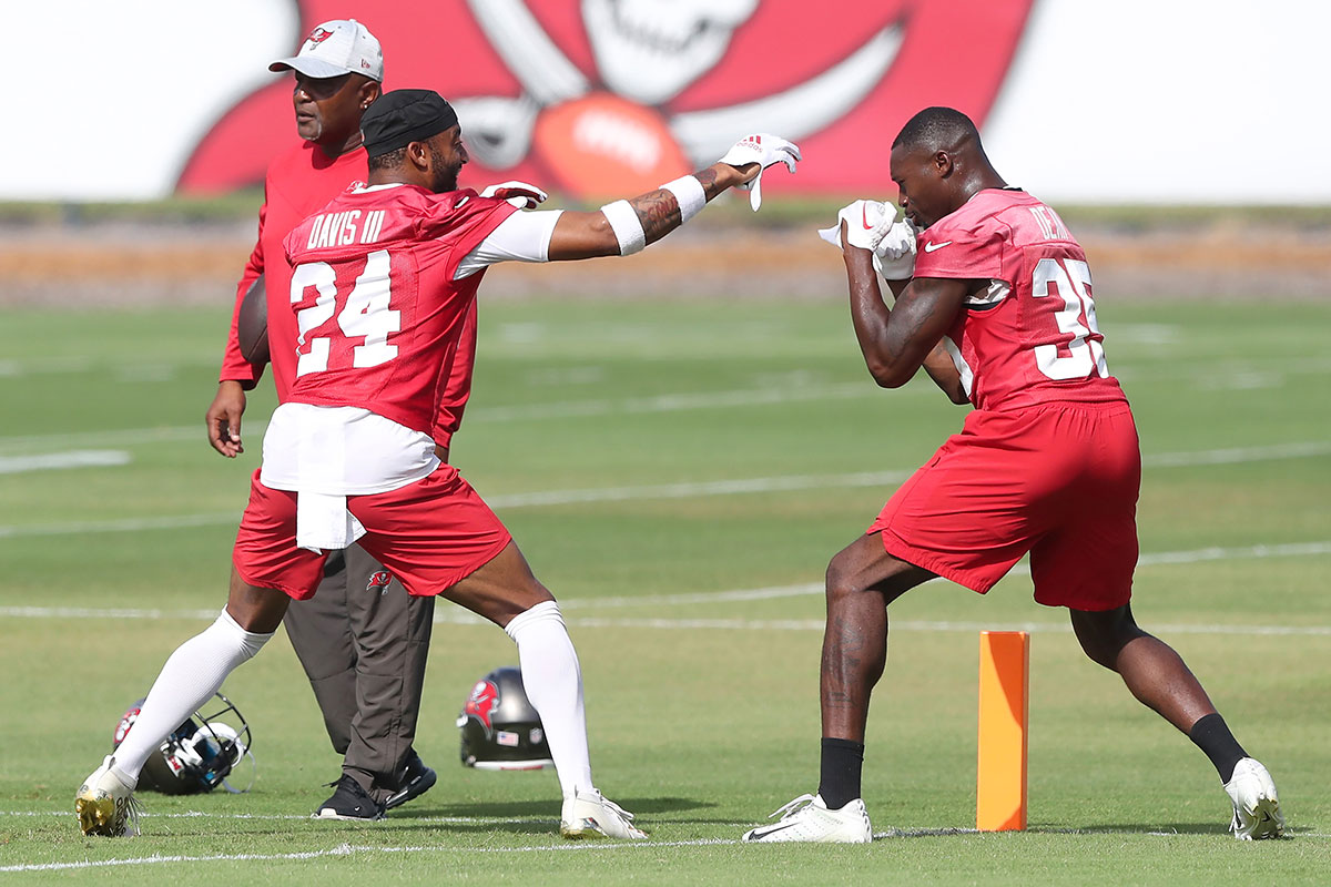 Tampa Bay Buccaneers' Davis: Teams In For rude Awakening.