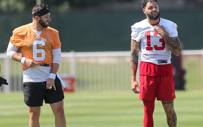 Bucs Qb Baker Mayfield And Wr Mike Evans