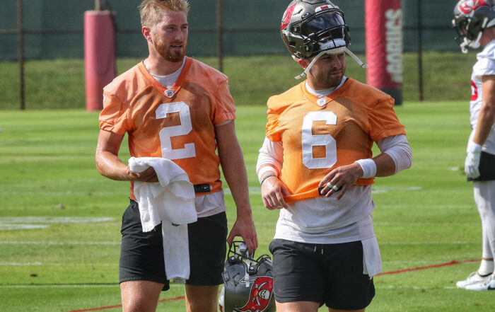 Bucs Qbs Kyle Trask And Baker Mayfield