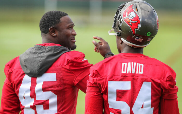 Bucs Ilbs Devin White And Lavonte David