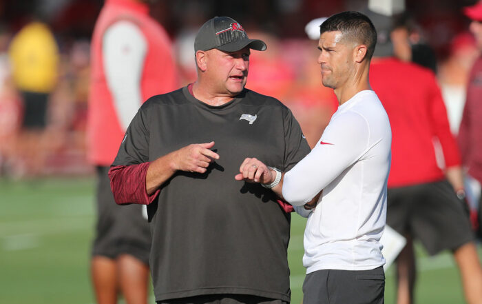 Bucs Ol Coach Joe Gilbert And Oc Dave Canales