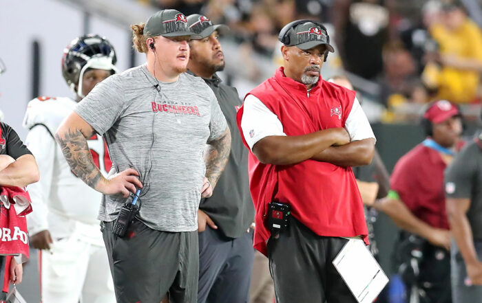 Bucs C Ryan Jensen And Run Game Coordinator Harold Goodwin