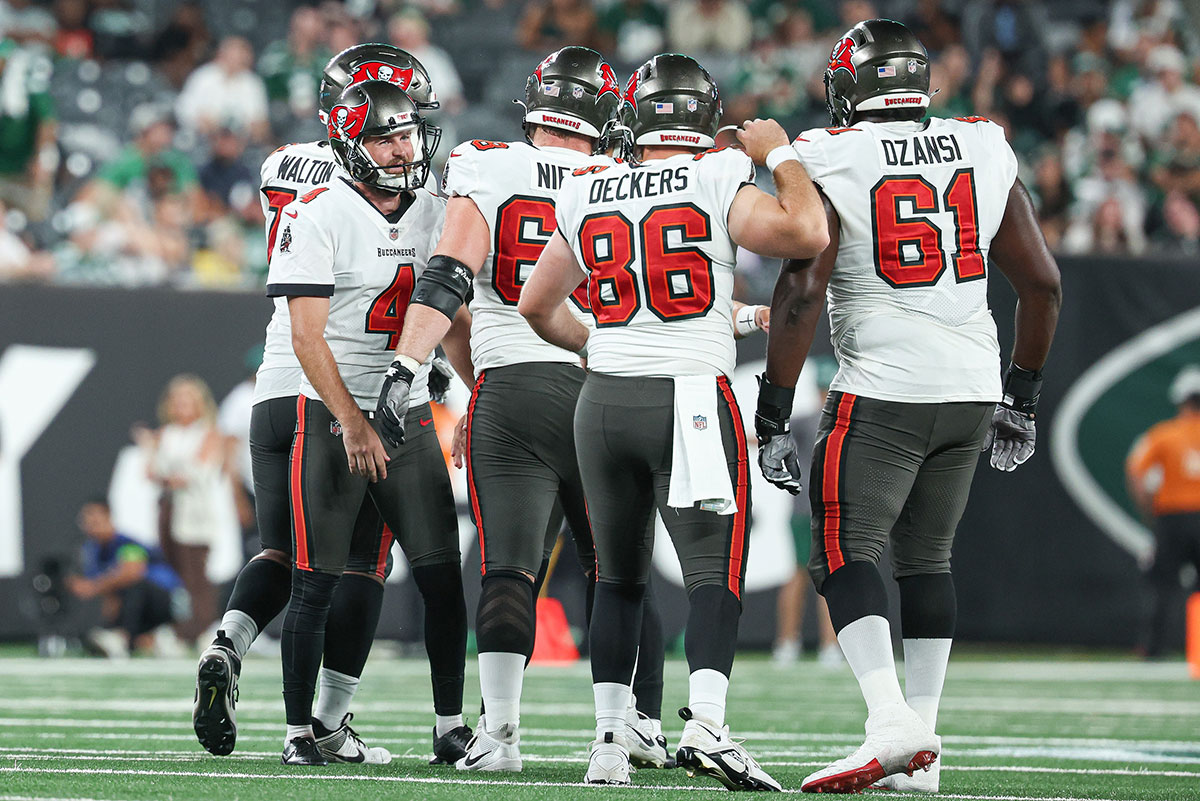 2Point Conversion Baker Mayfield Will Be Bucs' Starting QB