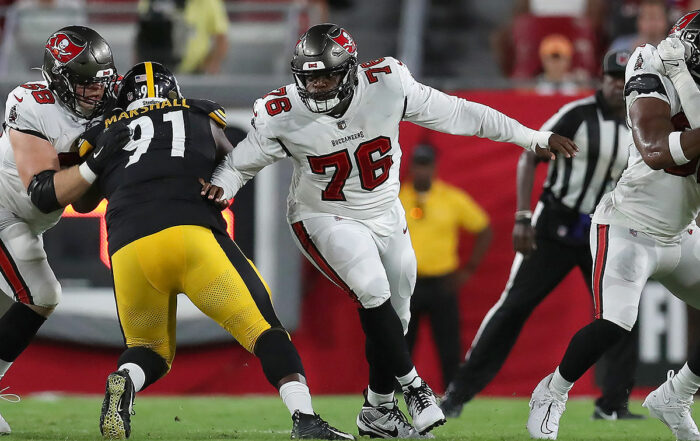 Bucs Ot Raiqwon O'Neal