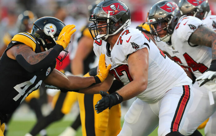 Skule Justin Bucs Steelers Pass Pro 1