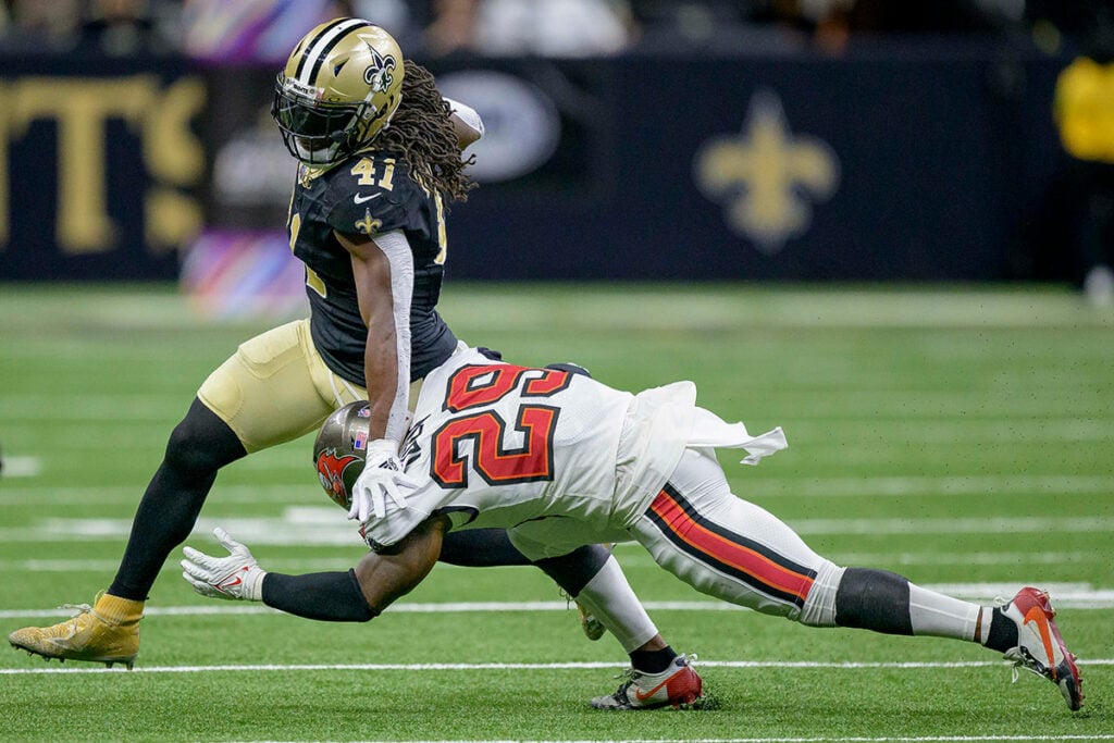 Sr'S Pick-6 Preview: Bucs At Saints 3 Saints Rb Alvin Kamara And Bucs Db Christian Izien