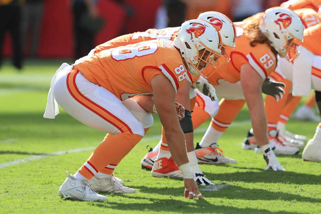 Bucs Te Cade Otton